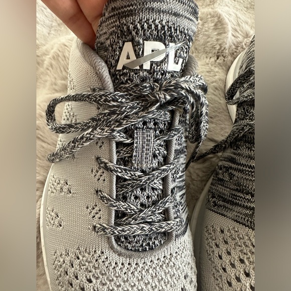 APL Athletic Propulsion Labs Women's Techloom Phantom Running Shoe size 8 grey - Picture 6 of 10
